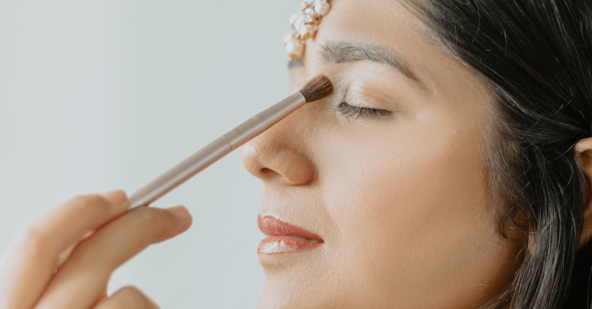 The Foundation of Beauty: Why the Right Makeup Base is Non-Negotiable for Healthy Skin - Anahiherbs